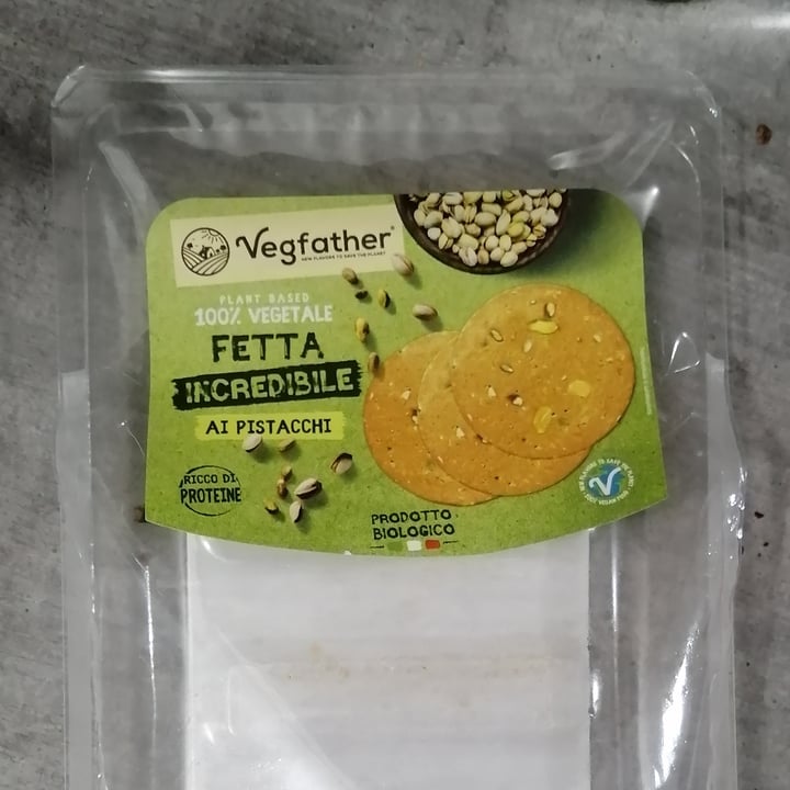 photo of Vegfather Fetta incredibile ai pistacchi shared by @felv on  05 Apr 2022 - review