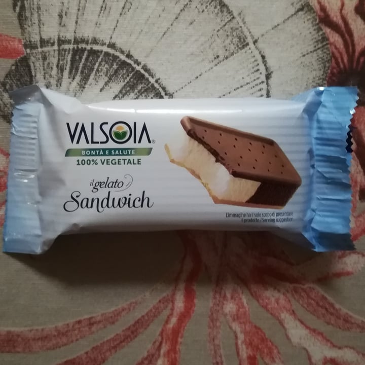 review photo of Valsoia 8 sandwich il gelato shared by @chico97 on 24 Sep 2022 - review