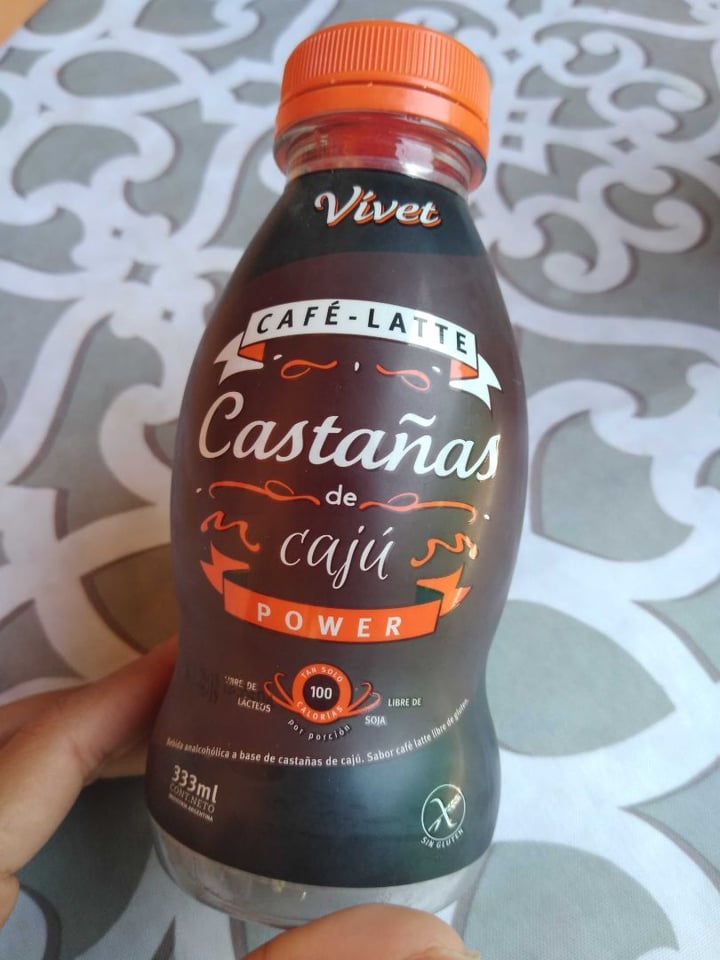 review photo of Drink Simple Café Latte con Castañas de Caju shared by @ayelen555 on 29 Sep 2019 - review
