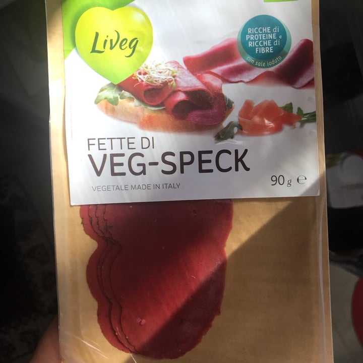 photo of Liveg Fette di veg-speck shared by @giuls367 on  19 Apr 2022 - review