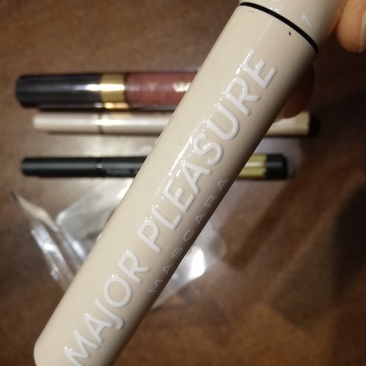 photo of Nabla Cosmetics Major Pleasure Mascara shared by @animaenatura on  09 Feb 2022 - review