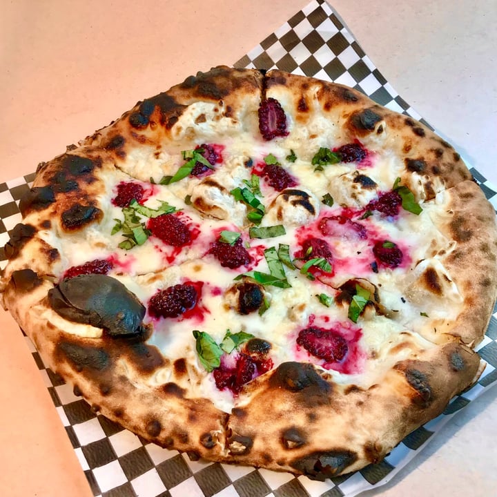 photo of Baby Blue Woodfired Pizza Spruce Bruce Special Pizza shared by @pdxveg on  07 Jun 2021 - review