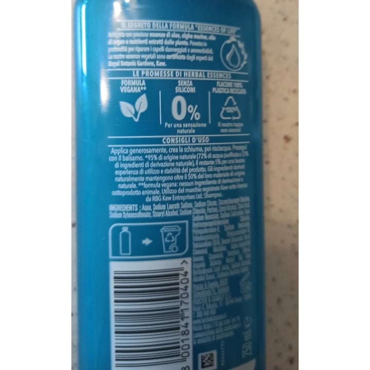 photo of Herbal Essences Shampoo Olio di Argan shared by @giulyzf on  22 Jun 2022 - review