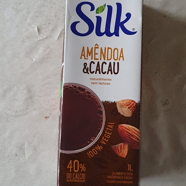 review photo of Silk Alimento vegetal de amêndoa e cacau shared by @borklon on 11 May 2022 - review