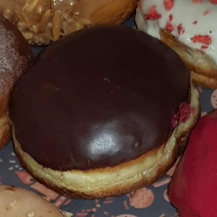 photo of Brammibal's Donuts Boston Cream shared by @vegalexandra on  04 Oct 2021 - review