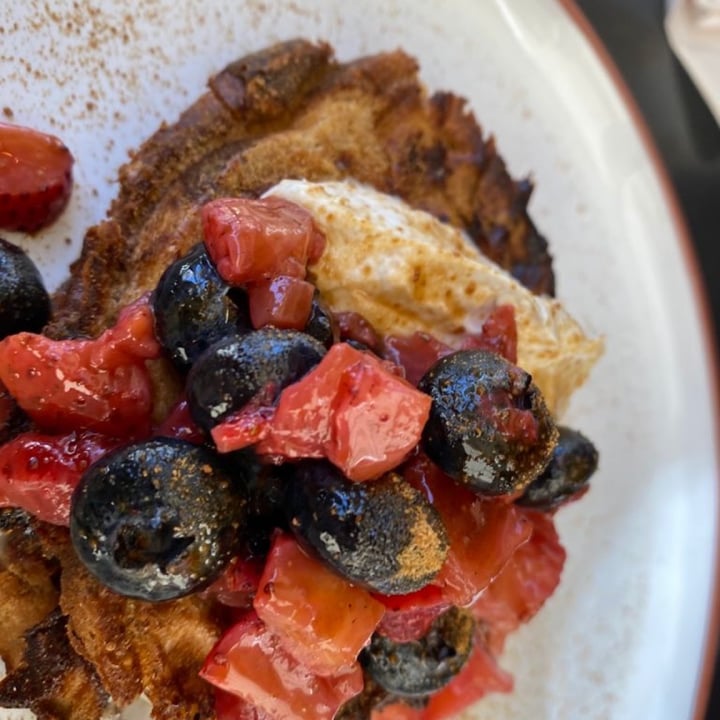 photo of Brik cafe Vegan French Toast shared by @globalvegan on  21 Aug 2021 - review
