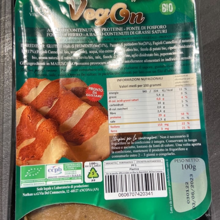review photo of Tutt'altro Affettato VegOn shared by @alecucinandoveg on 15 Apr 2022 - review