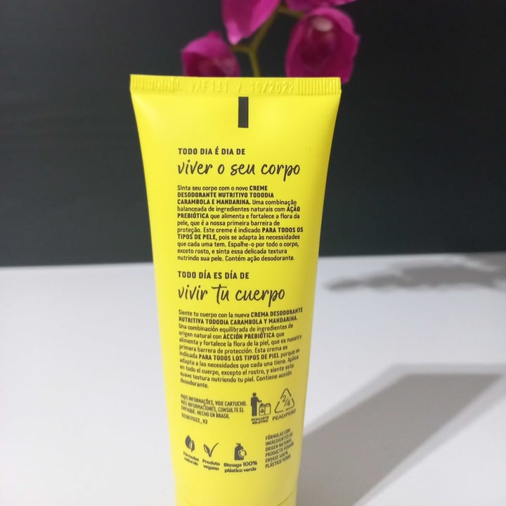 review photo of Natura creme para o corpo Carambola E Mandarina shared by @veronicafonte on 22 Apr 2022 - review