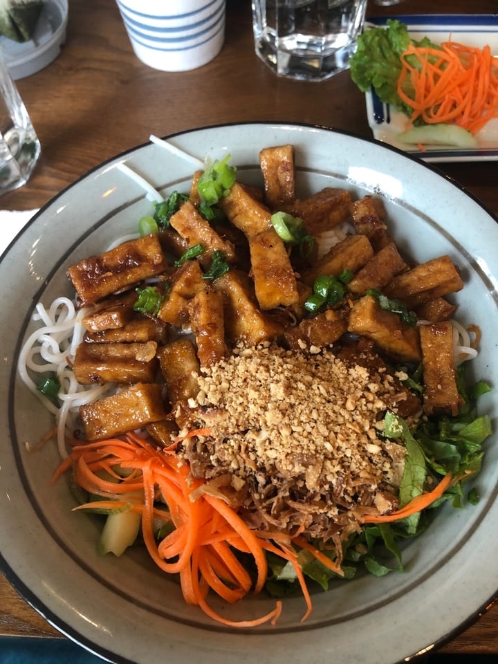 photo of Chom Chom Vietnamese Kitchen Grilled Tofu Bun shared by @rebeccaentrekin on  01 Feb 2020 - review