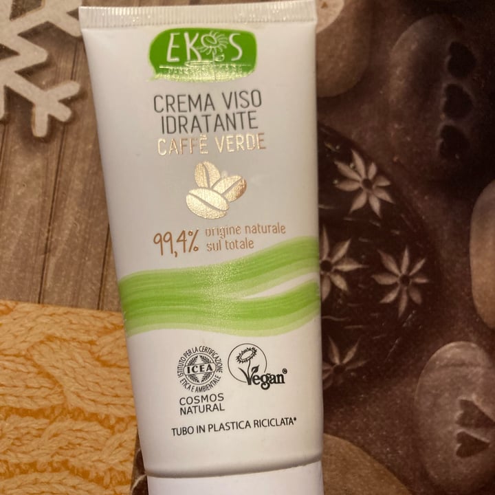 photo of Ekos personal care Crema viso idratante Caffe Verde shared by @imk77 on  14 Mar 2022 - review