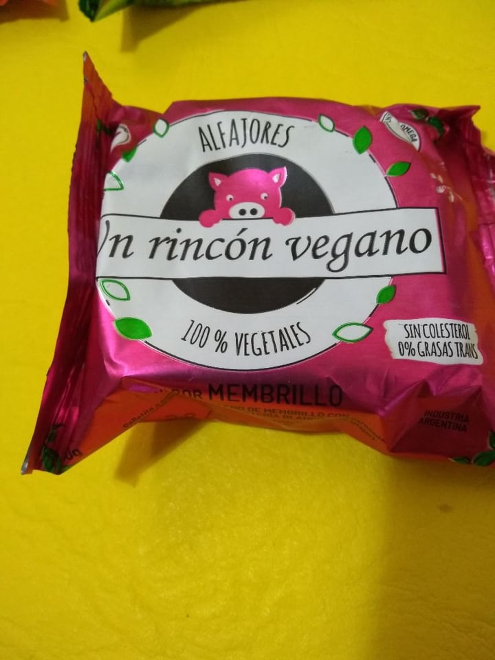 photo of Un Rincón Vegano Alfajor de Membrillo shared by @garompahumana on  23 Mar 2020 - review