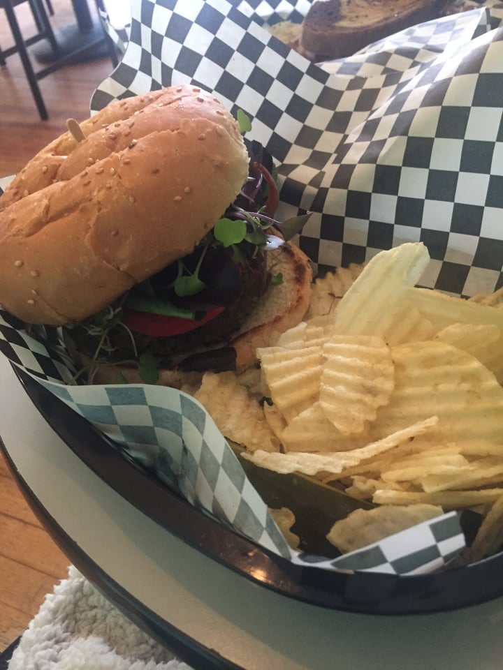 photo of Subculture Sunflower Seed Burger shared by @savetheearth on  05 Apr 2018 - review