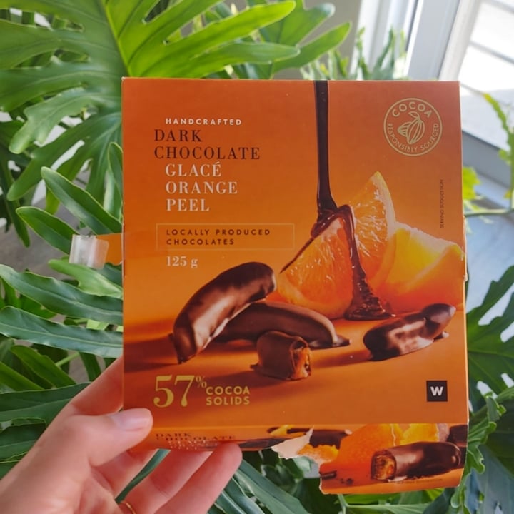 photo of Woolworths Food Dark Chocolate Glacé Orange Peel shared by @rosevr on  12 Jan 2022 - review