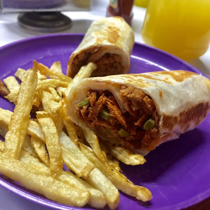 photo of A darle, que es taco vegano Burrito de mixiote shared by @veganskater on  06 Oct 2020 - review