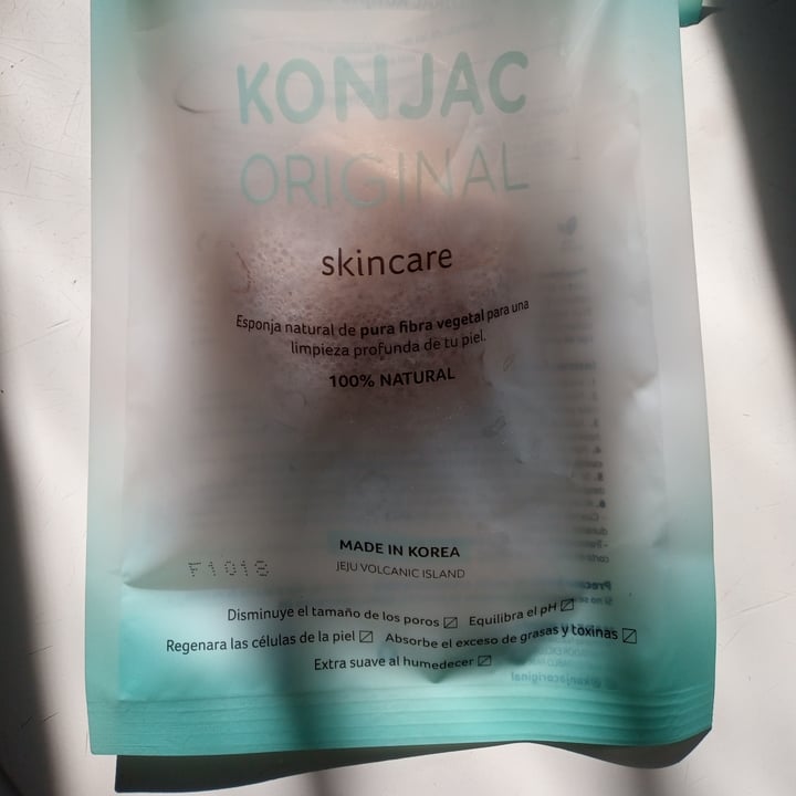 review photo of Coony Korean Beauty Lab Esponja Natural Konjac Original shared by @nildatnr on 27 Feb 2022 - review