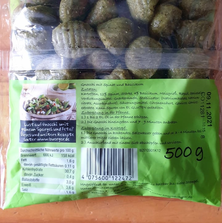 review photo of Bürger Gnocchi mit Spinat & Basilikum shared by @sophonax on 27 Oct 2021 - review