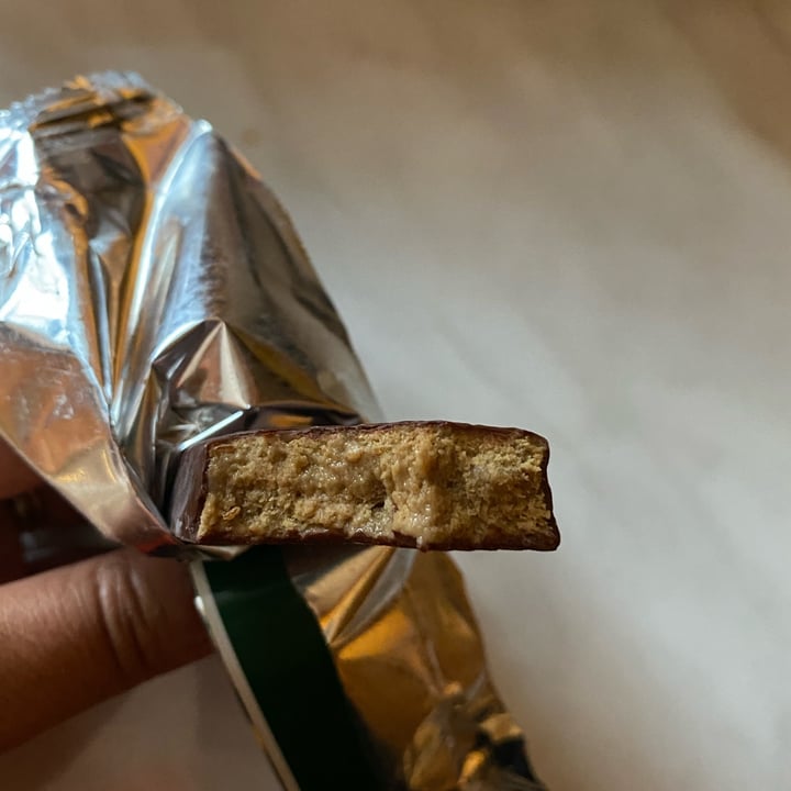 photo of Vegan Protein Bar  Protein Bar Gusto Biscotti E Crema shared by @danielallocco on  19 Aug 2022 - review