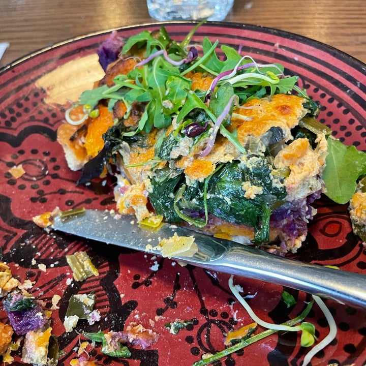 photo of OU BIEN ENCORE TARTE AUX LÉGUMES shared by @yishilian on  19 Nov 2021 - review