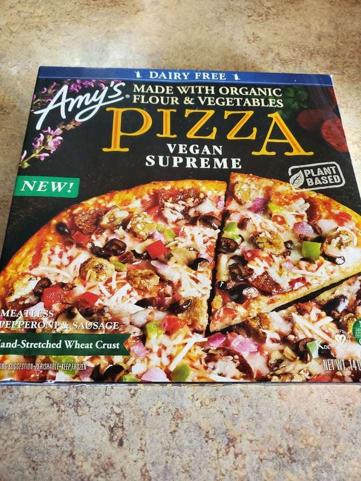 photo of Amy’s Roasted Vegetable Pizza shared by @veganforthem on  21 Dec 2019 - review