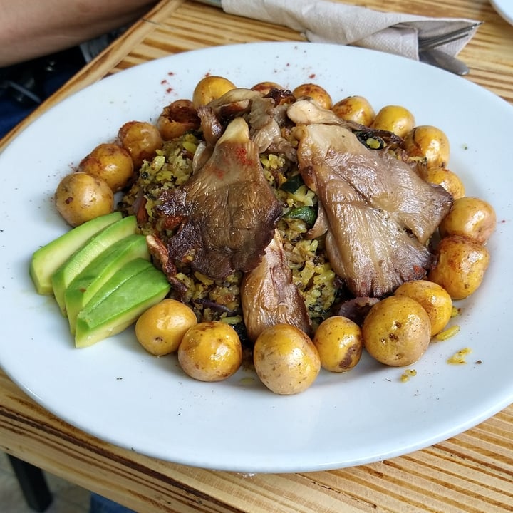 photo of Vegoto Fast Food Paella shared by @danielalopez on  27 Sep 2020 - review