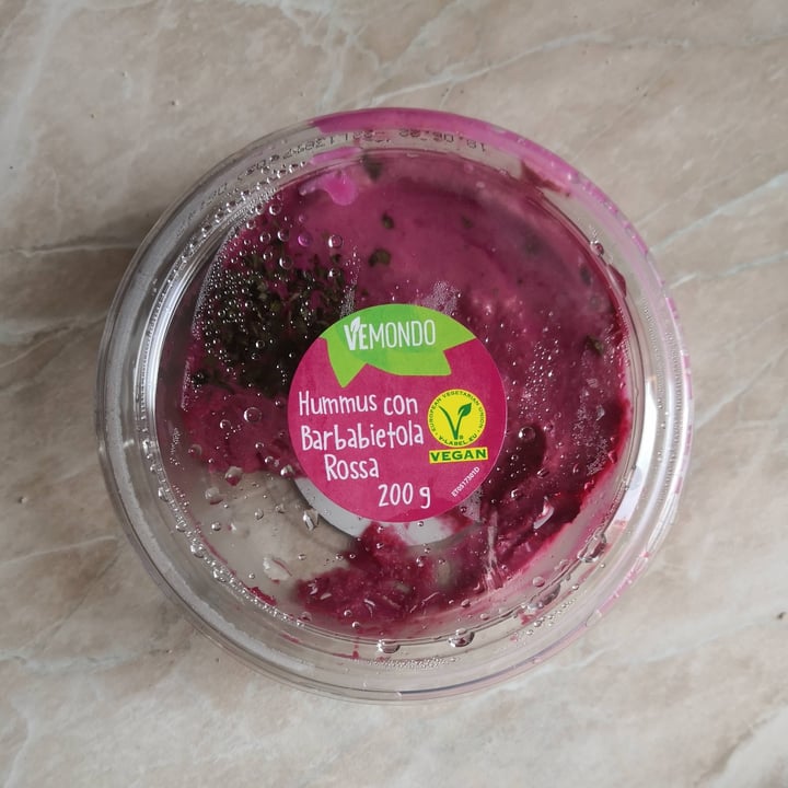 photo of Vemondo Hummus con Barbabietola Rossa shared by @saragoldoni on  18 Jun 2022 - review