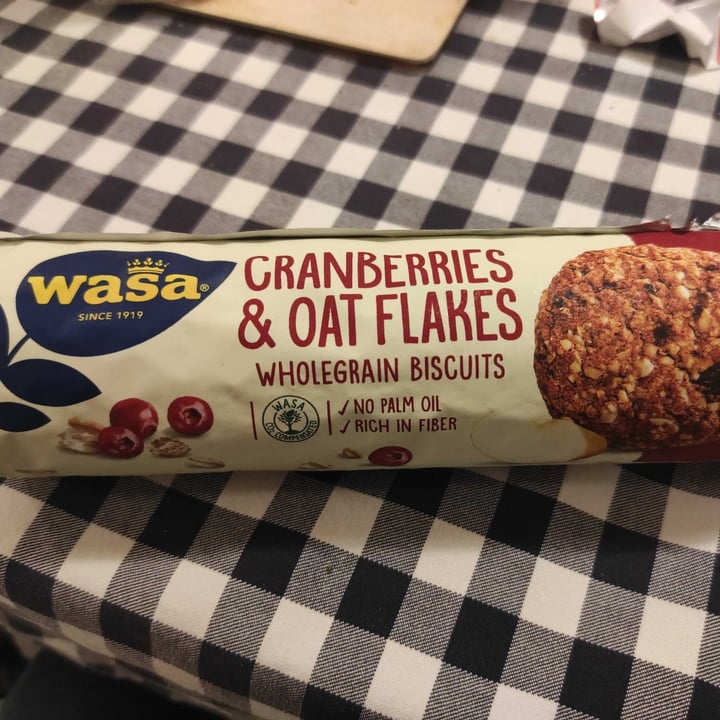 photo of Wasa Cranberries & Oat flakes shared by @frankiefor on  10 Mar 2022 - review
