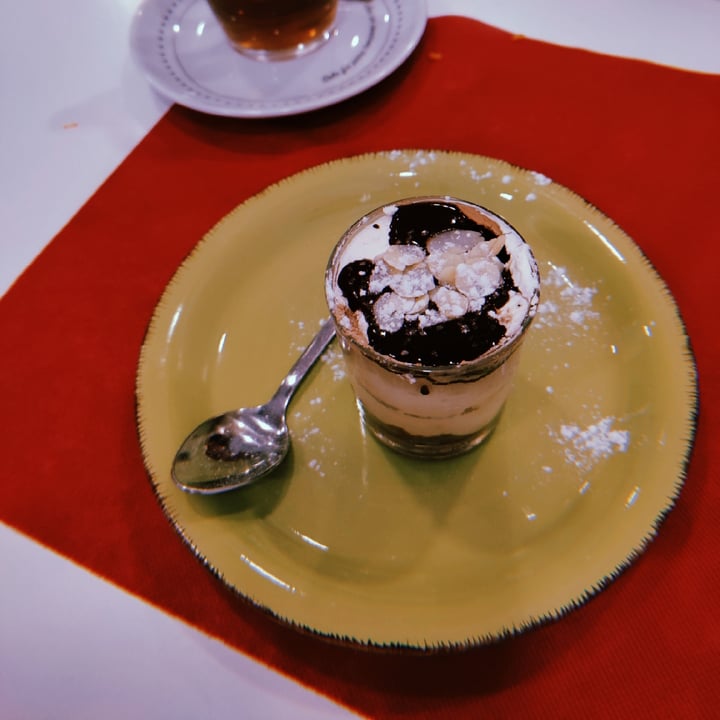 photo of Vegetariano TEFF Tiramisú shared by @notyetem on  28 Sep 2021 - review