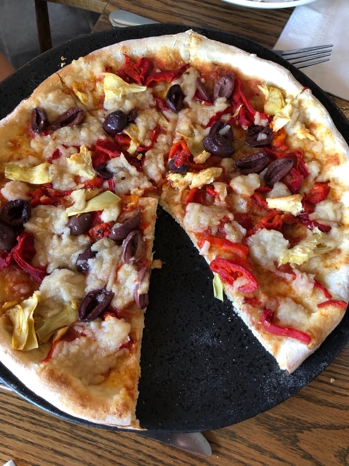 photo of Doppio Zero Bryanston The Vegiterranean Pizza shared by @lor on  14 Jan 2020 - review