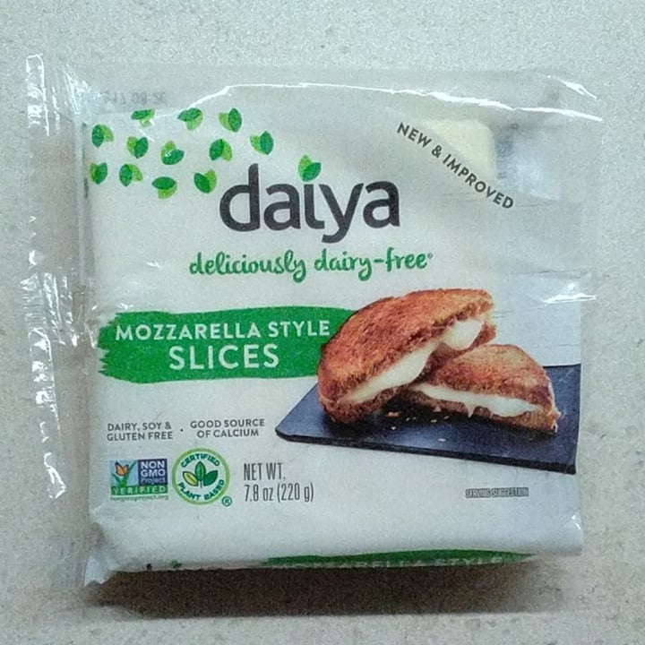 photo of Daiya Mozzarella Style Slices shared by @sym on  14 May 2021 - review
