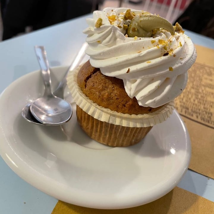 photo of Zucchero a Velò Cupcake Al Pistacchio shared by @sof9 on  21 Mar 2022 - review