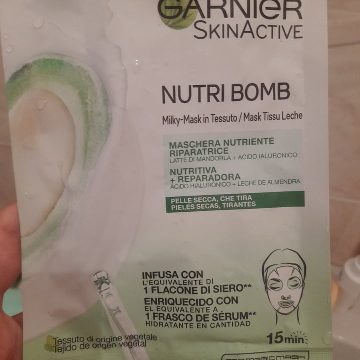 review photo of Garnier maschera nutri bomb shared by @eleonorandrea on 16 Aug 2022 - review