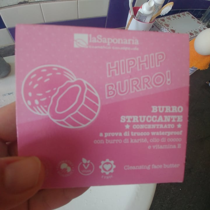photo of La Saponaria Hip Hip Burro! - burro struccante concentrato shared by @silvixyoga on  01 Jun 2022 - review