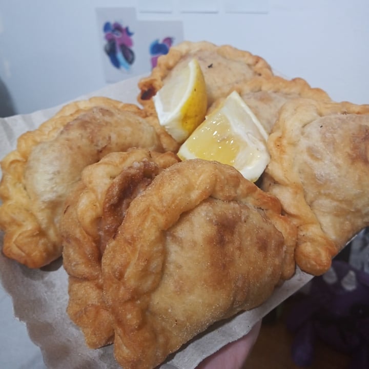 photo of Fungi cocina vegana Empanadas de no carne shared by @camsss on  11 Sep 2022 - review