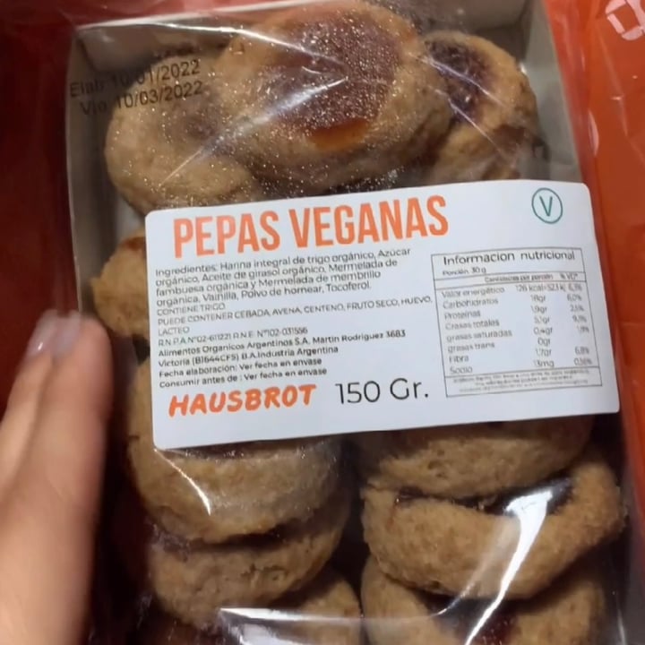 photo of Hausbrot Pepas veganas shared by @pollyrossetti on  09 Feb 2022 - review