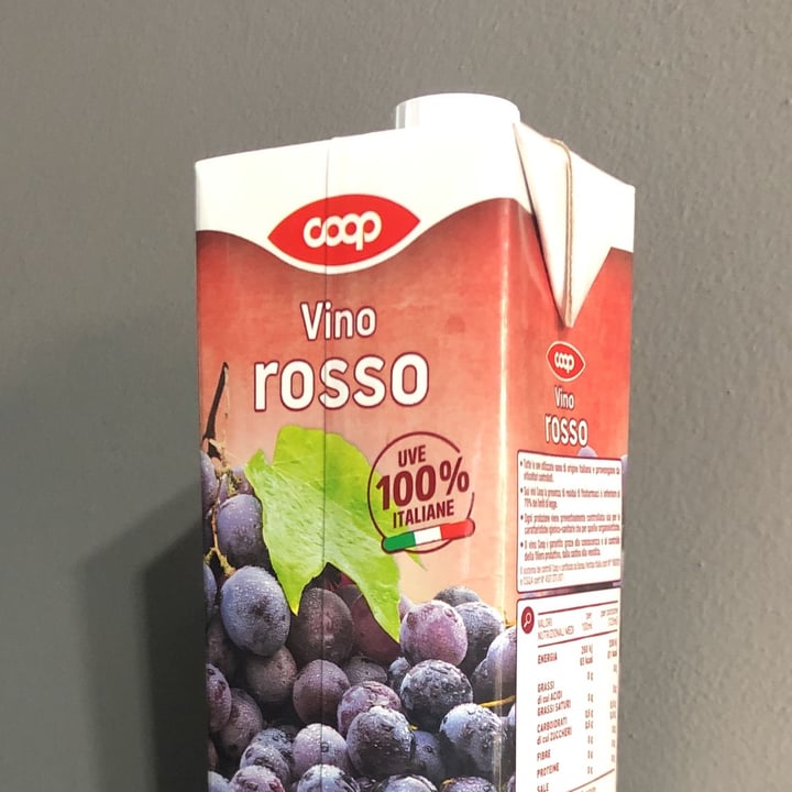 photo of Coop Vino rosso shared by @mutande3 on  31 Dec 2021 - review