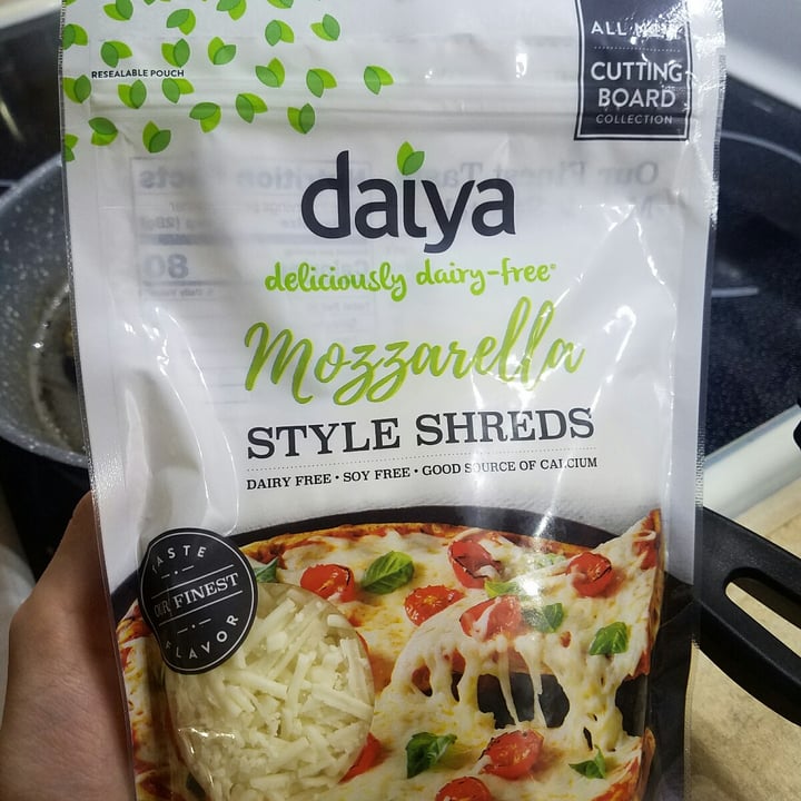 photo of Daiya Mozzarella Style Shreds shared by @joyrose on  02 Nov 2020 - review