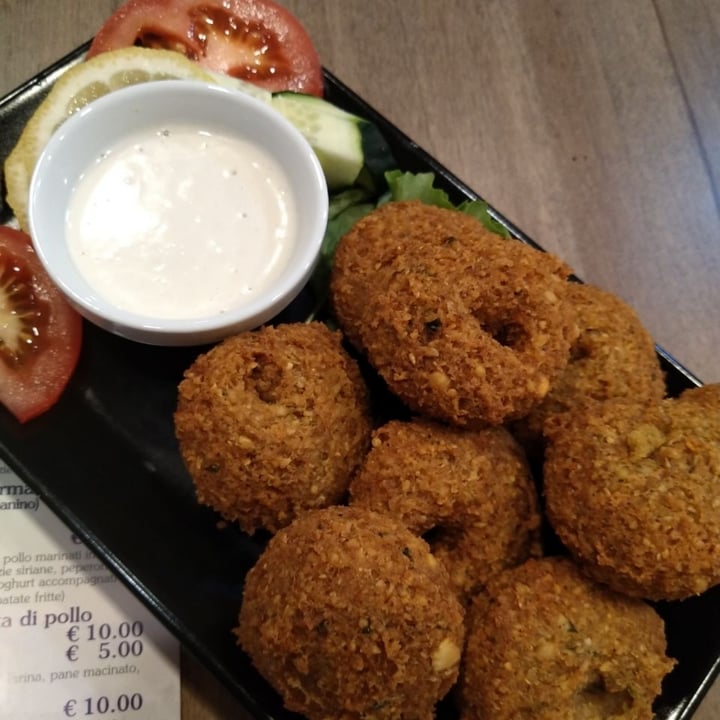 photo of La Casa Siriana Falafel shared by @saraper on  02 Jun 2022 - review