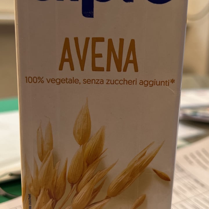 review photo of Alpro Alpro avena shared by @saracimarelli on 30 Mar 2022 - review