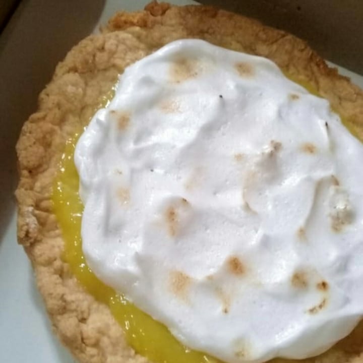 photo of Amor Vegano - San Justo Lemon Pie shared by @fatiramos1 on  17 Apr 2021 - review