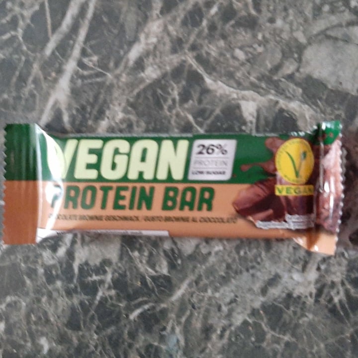 photo of IronMaxx barretta proteica vegan gusto biscotto alle mandorle shared by @alice0 on  23 Jun 2022 - review