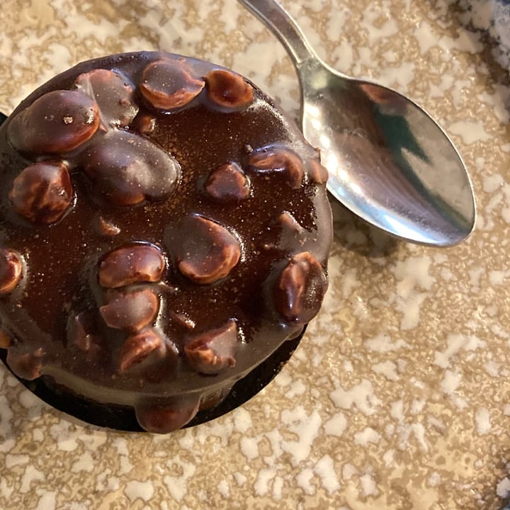 photo of Zoï Rocher Choco-Noisette shared by @greenp on  12 Oct 2022 - review