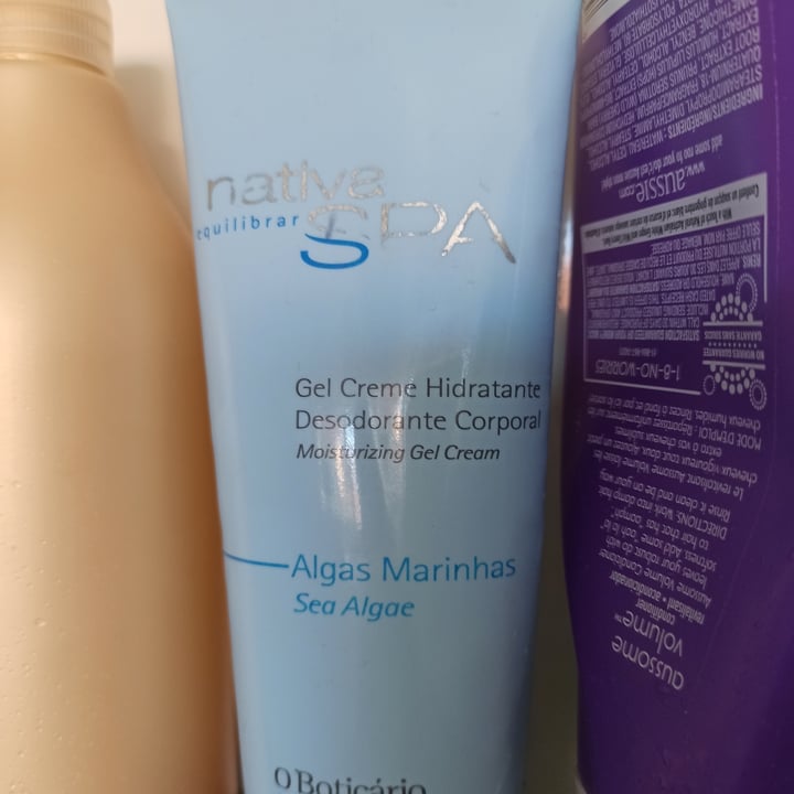 review photo of O Boticário gel creme hidratante desodorante corporal shared by @terezinhacedran on 30 Apr 2022 - review