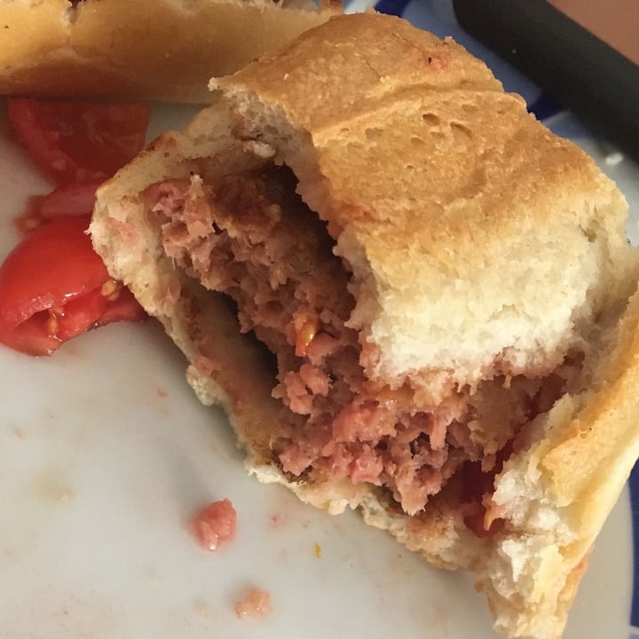 photo of Vemondo Vegan Burger shared by @windie on  28 Jun 2022 - review