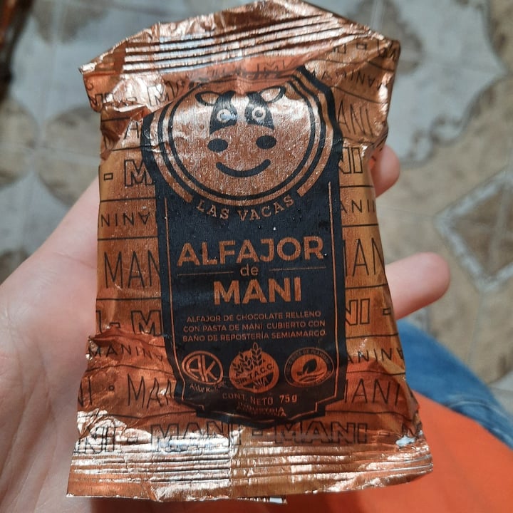 photo of Felices Las Vacas Alfajor Con Pasta De Maní shared by @malehofsetz on  29 Sep 2021 - review