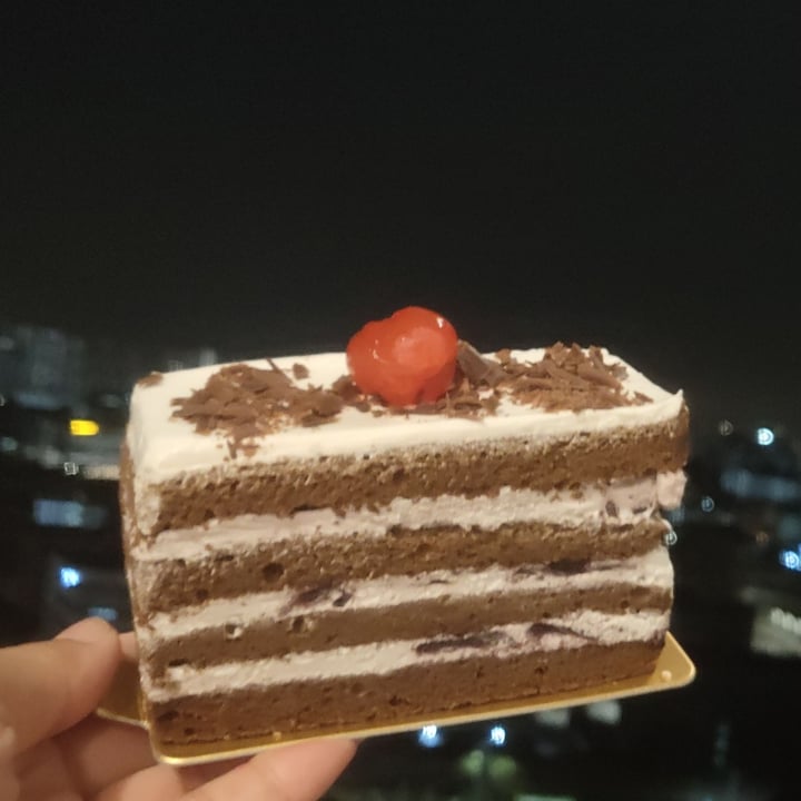 photo of M Bakery Black Forest Cake shared by @amazinganne on  02 Nov 2020 - review