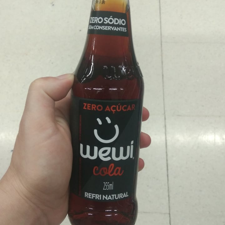 photo of Wewí Cola zero açúcar shared by @fernandaweyz on  27 Apr 2022 - review
