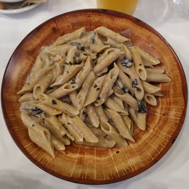 Foto do prato “Penne Amb Crema De Bolets”