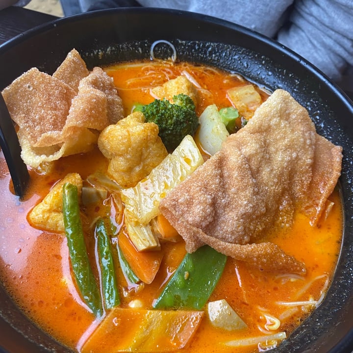 photo of Puti Vegan Cafe Curry Laksa shared by @devon0 on  31 Aug 2020 - review