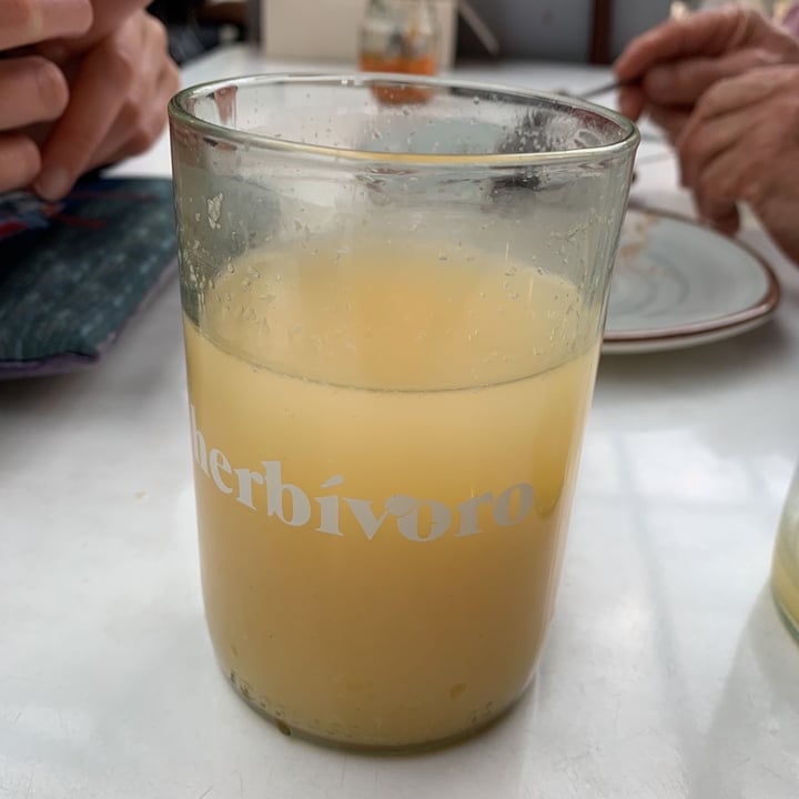 photo of Hervíboro Cocina Vegana Jugo de Gulupa shared by @danabananaa on  23 Feb 2020 - review