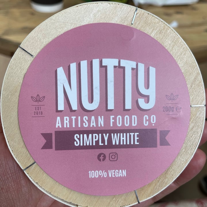 photo of Nutty Artisan Foods Simply White Camembree shared by @ro-ngodrup-dorje on  26 Apr 2021 - review